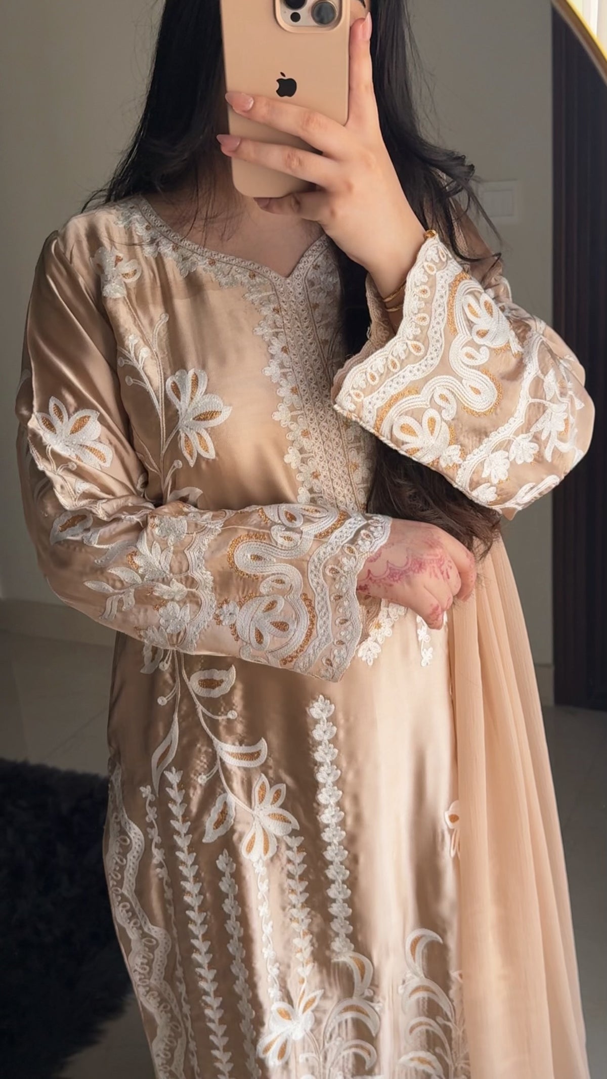 Luxury 3-Piece Silk Suit – Embroidered Shirt, Trousers & Dupatta