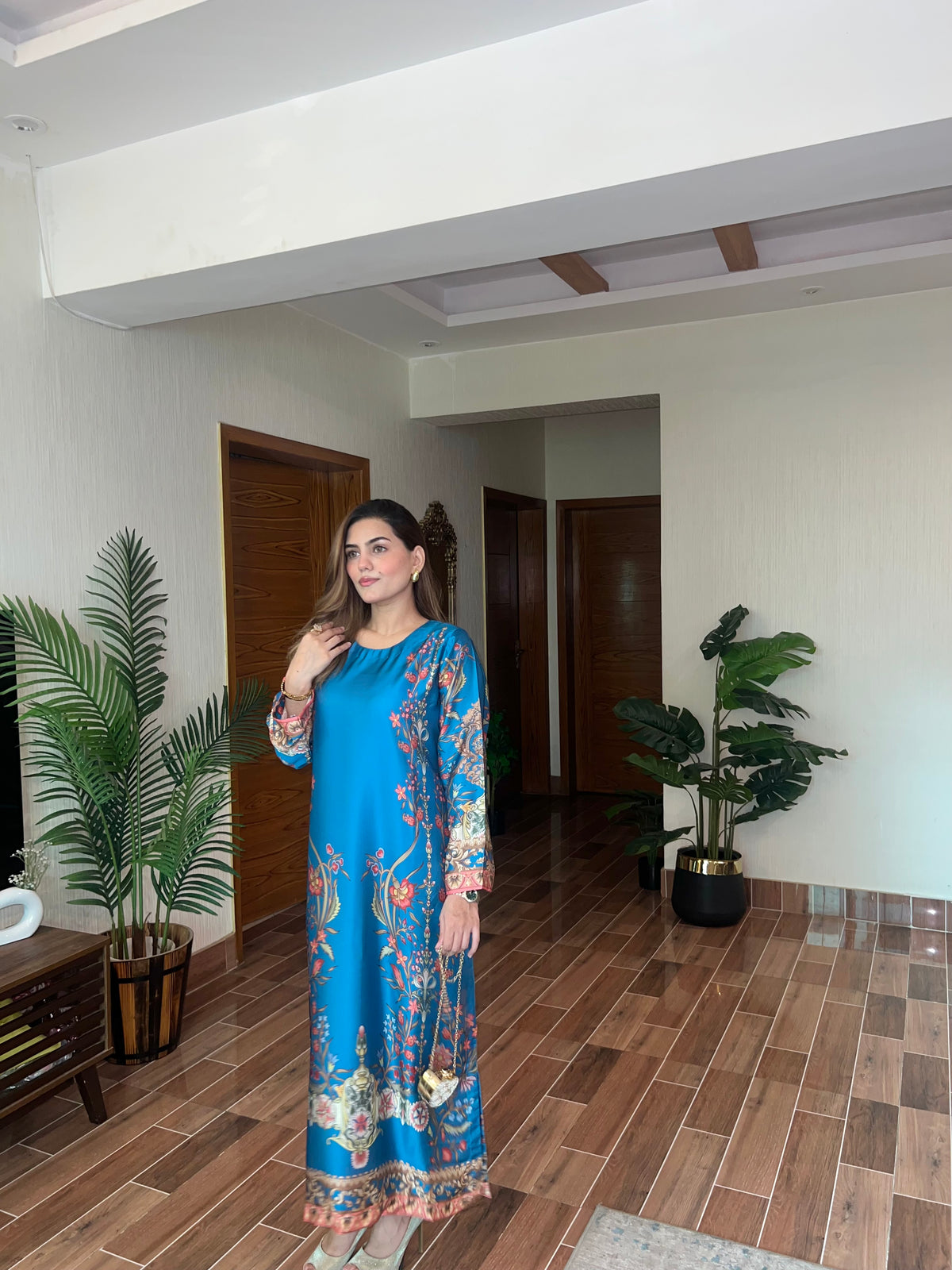 Beautiful Kaftaan Ready To Wear Printed Silk