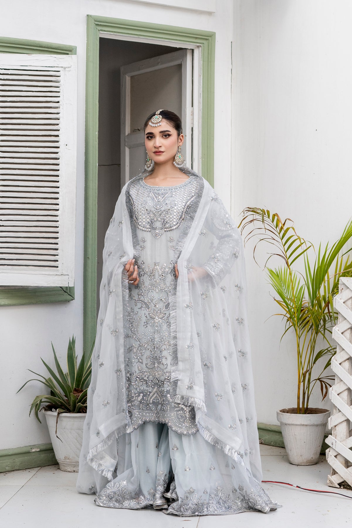 Hira