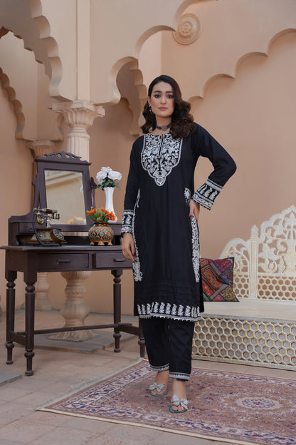 ETHNIC LINEN