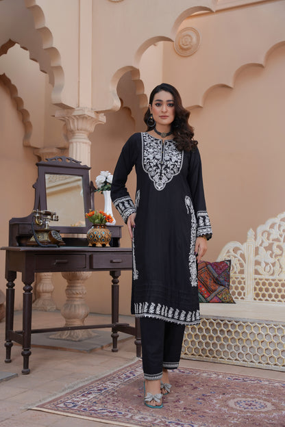 ETHNIC LINEN