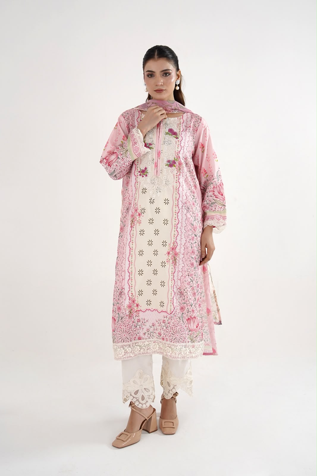 Pink Blossom Embroidered Lawn 3-Piece Suit