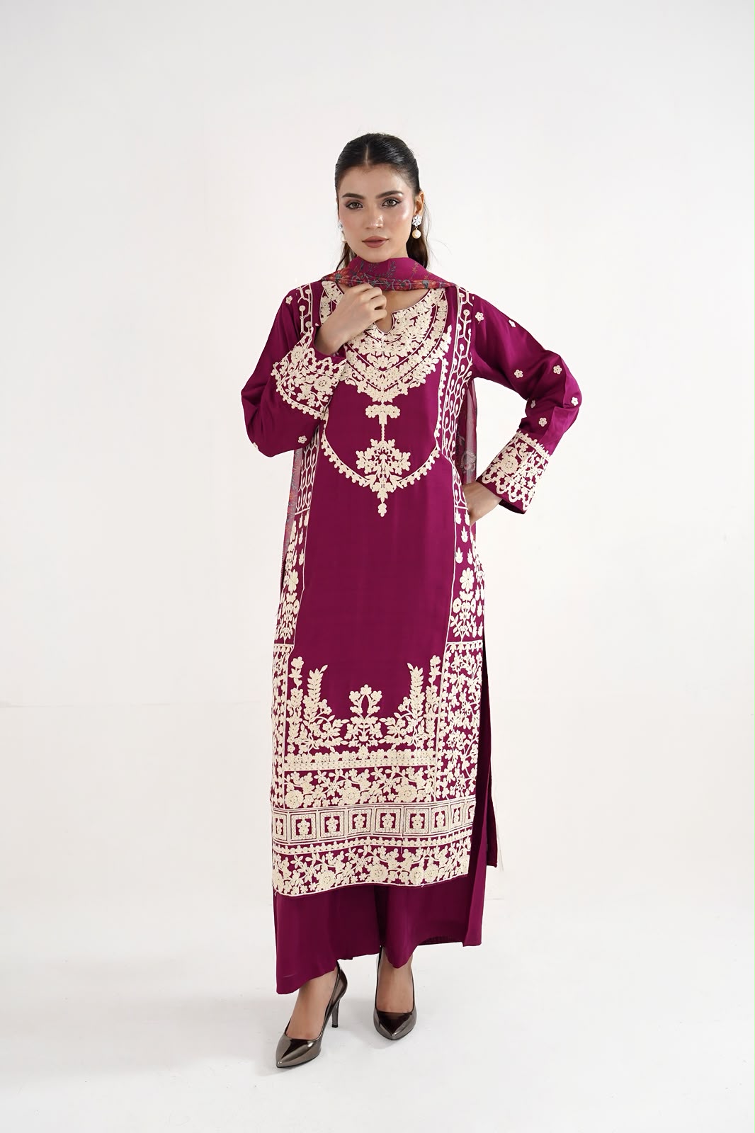 Royal Bloom Embroidered Lawn 3-Piece Suit