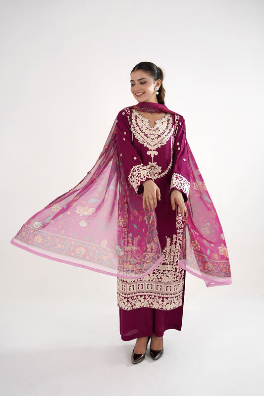 Royal Bloom Embroidered Lawn 3-Piece Suit
